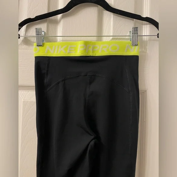 NEW Nike Pro 365 Women's High-Waisted 7/8 Mesh Panel Leggings, Black/Volt/White - Picture 8 of 13